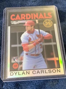 2021 Topps Chrome Dylan Carson Topps 35th Anniversary Rookie Card #86BC-6  - Foto 1 di 2