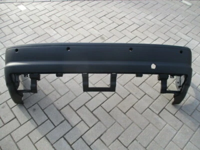 BMW E46 M3 2001 2002 2003 2004 2005 2006 CUBIERTA DEL PARACHOQUES TRASERO OEM Foto 1 de 4