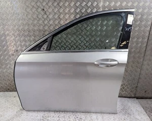 MERCEDES CLASE E W213 PUERTA DELANTERA IZQUIERDA LADO PASAJERO EN PLATA IRIDIO 775 2017 - Imagen 1 de 15