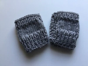 Baby mittens Fingerless Thumb hole Grey wool Hand knit Unisex New - Picture 1 of 4