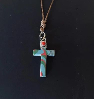 Collar amuleto cruz de piedras preciosas artesanal de jaspe - enchapado en plata de ley - nuevo Foto 1 de 3