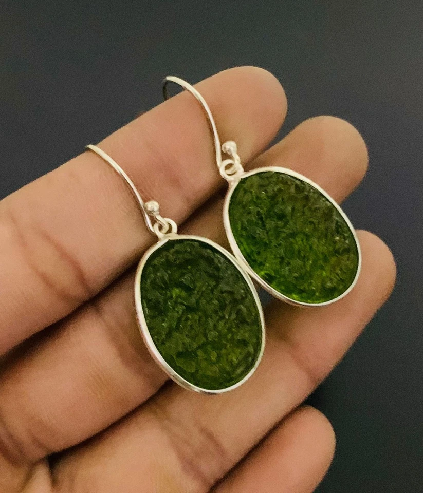 Pendiente de plata de ley 925 con piedras preciosas de moldavita hecho a mano joyería regalo por amor Foto 1 de 1