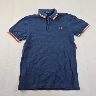 FRED PERRY Polo Pequeño Azul Para Hombre 100% Algodón Doble Punta Cuello - Imagen 1 de 4