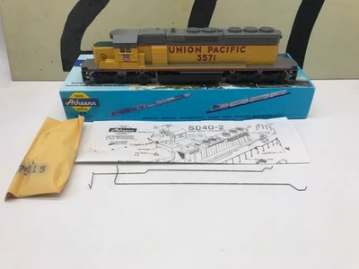 Athearn Ho Scale UP SD40-2 Powered Diesel Loco #3571 Unassembled NOS - Image 1 of 4