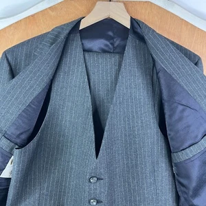 VINTAGE Ratner Suit Mens 44L Dark Gray Pinstripe Flannel 70s Flare Pants 3 Piece - Picture 1 of 24
