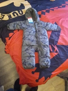 Columbia Army Green snuggly bunny bunting puffer size 6-12 months Snow Suit Down - Picture 1 of 5