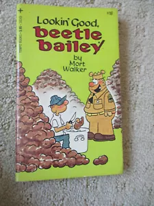 Beetle Bailey Lookin' Good 1977 Tempo Books Paperback Comic * - Imagen 1 de 3