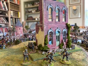 28MM BATTLE DAMAGED BUILDING NAPOLEONIC, WW1, WW2, ACW MANY ERAS PAINTED BASED! - Picture 1 of 17