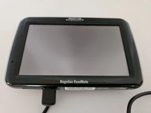 Magellan RoadMate 3045-LM Black 4.7 Inch Touchscreen LCD Display GPS Navigator - Picture 1 of 5