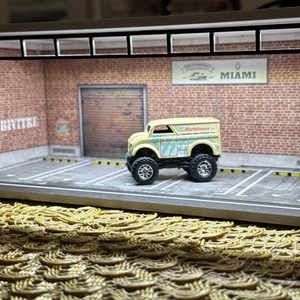 Hot Wheels Monster Dairy Delivery CUSTOM Wheel & Tire Real Riders - Picture 1 of 6