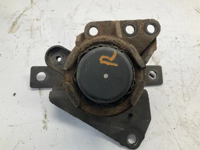 Soporte de montaje motor lado pasajero delantero derecho Ford C-Max 13-18 5 puertas 2,0 L Q Foto 1 de 4