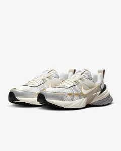 Nike V2K Run Women's Trainers Size UK 7 'White/Khaki' HJ7245-100 - Picture 1 of 8
