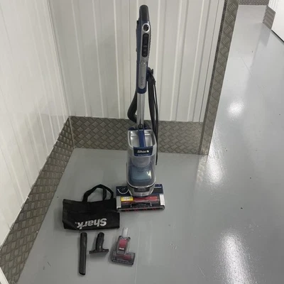 Shark Stratos Pet Pro XL Vacuum Cleaner, Powered Lift-Away, AZ3000UKT, RRP 349 - Image 1 of 4