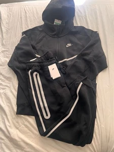 Nike Tech Fleece Tracksuit Black/Silver Reflective | Size L| Same Day Dispatch✅ - Picture 1 of 3