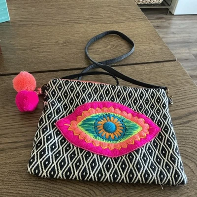 Fabuloso Bolso Bandolera MJ NY Mediano Evil Eye Rosa Caliente Negro-Blanco - Nuevo Foto 1 de 4