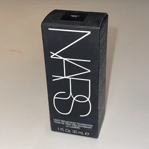 NARS Light Reflecting Foundation Makeup Light 3 Gobi 1 Fl Oz - Picture 1 of 4