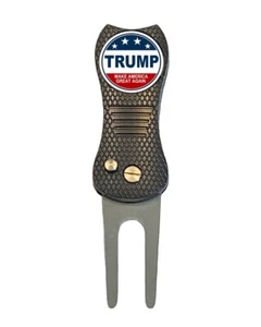 Trump MAGA Make America Great Again Golfball Marker + Switchblade Divot Tool - Bild 1 von 2