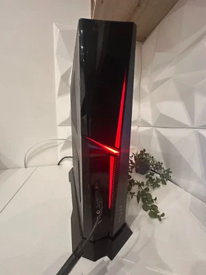 PC DESKTOP MSI TRIDENT GAMING USATO COLORE NERO, CONDIZIONE OTTIMA - Immagine 1 di 3