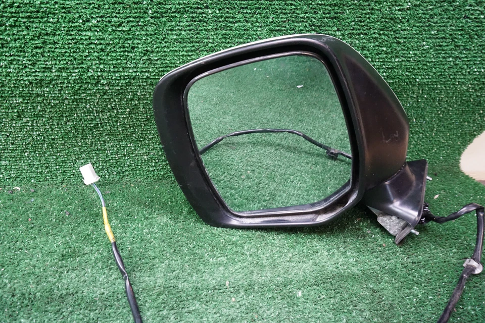 2016 NISSAN QUEST LEFT  Door Mirror OEM E11026620 - Image 1 of 4