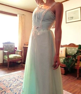 Vintage Dance Allure 70s Union Made Spaghettiträger Spitze transparent Schweizer Punkte Maxikleid - Bild 1 von 11