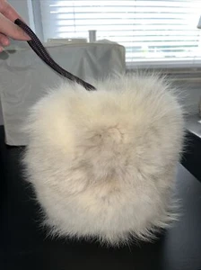 Fur Muff Mink Or Fox Cream Hand Warmer Satin Lining Interior Pocket Soft - Picture 1 of 5