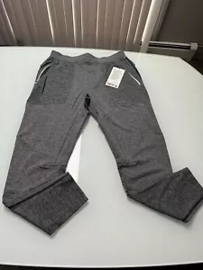 NWT Textured Tech Jogger Heathered Gray Slim Tapered Sweatpants Joggers Men L - Picture 1 of 6