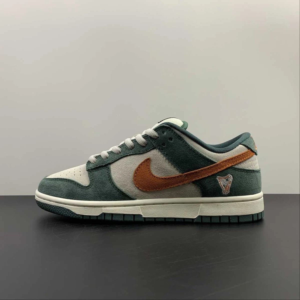 y*9様 Nike SB Dunk Low Eire Size 9 - Nike Dunk Pro SB Low Eire for sale online | eBay