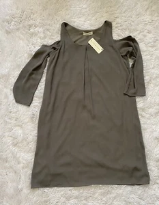 Jon & Anna Women's Cold Shoulder Lined Chiffon Knee Length Shift Dress Sz M Gray - Picture 1 of 7