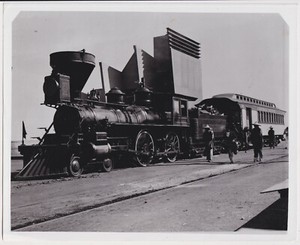 CPRR Locomotive JUPITER * GOLDEN SPIKE * Rare ICONIC 1860s RAILROAD ENGINE Photo