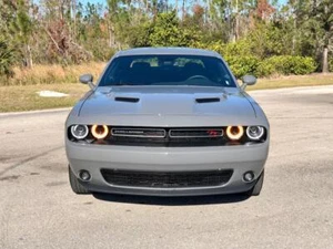 Dodge Challenger V8 FABULOUS CAR & SIMILAR AMERICANS REQUIRED TODAY !!! - Picture 1 of 7
