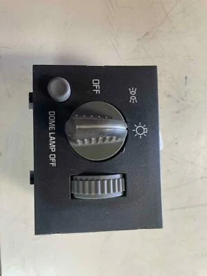 Interruptor de farol 1995-1999 fabricante de equipamento original Chevy Pickup 1500 - Imagem 1 de 3