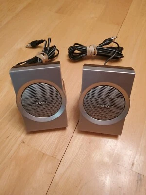 Bose Companion 3 Multimedia Computer Speaker System Graphite/Silver - Image 1 of 4