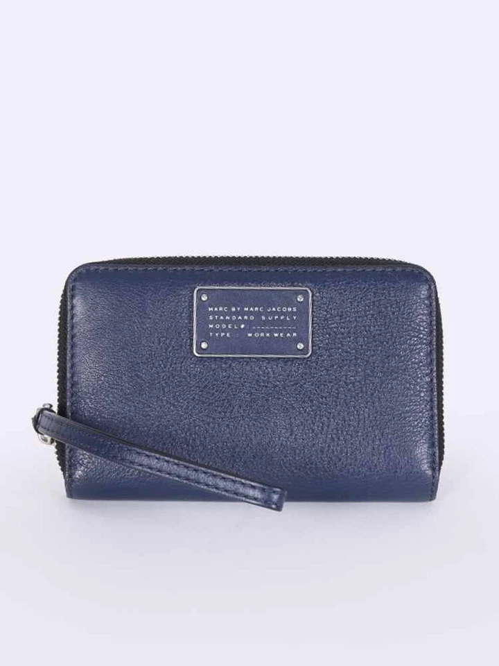 Cartera con cremallera de cuero azul marino MARC BY MARC JACOBS demasiado caliente para manejar Foto 1 de 4