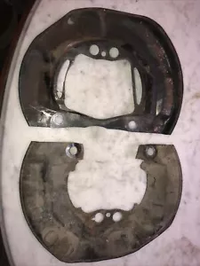 1995-1999 Mitsubishi Eclipse front rotor shield motor pair RH LH rusty 420A D42 - Picture 1 of 7