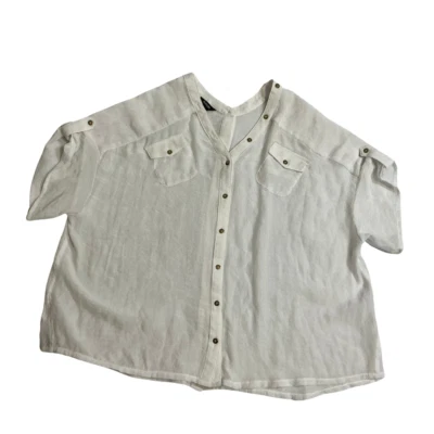 Blusa para mujer Alfani transparente con botones pequeña calce relajado mangas cortas blanca Foto 1 de 4