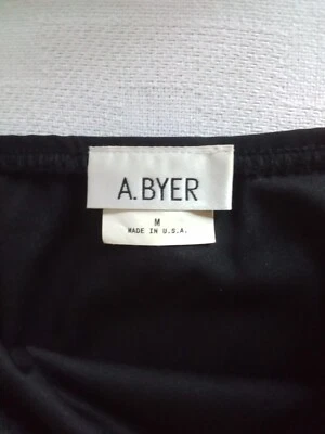 Saia assimétrica longa preta elegante feminina tamanho M por A. Byer - Imagem 1 de 2