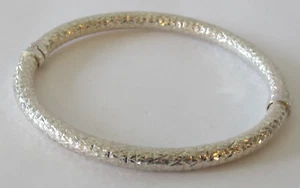 Vtg Milor Italy 925 Sterling Silver Pressed Diamond Pattern Bangle Bracelet A9 - Picture 1 of 4