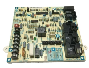 Carrier Furnace Control Board HK42FZ020 CEPL130591-41  used #V131 - Picture 1 of 1