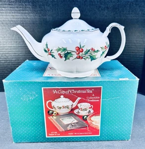 Coyne's & Company A Cup of Christmas Tea TeaPot wLid 28oz CT100 Hegg Hanson - Picture 1 of 15
