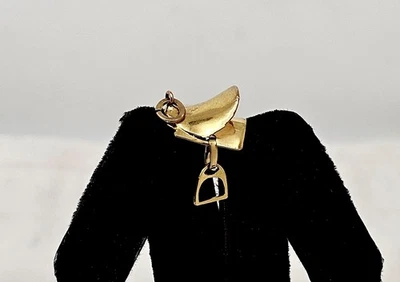 DIJE DE SILLA DE DOMA FIGURATIVA ORO MACIZO 10K VINTAGE Foto 1 de 4