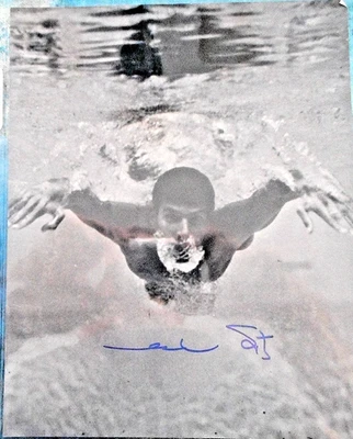 Foto autografada assinada 8x10 do campeão olímpico Mark Spitz em preto e branco - Imagem 1 de 3