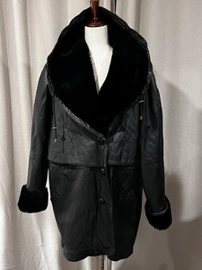 BMM Women’s Leather Trench Coat Large Faux Fur Lined With Hood - Picture 1 of 6