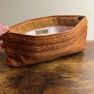 Bolsa boêmia Lauren Merkin clutch couro marrom plissada articulada designer plissada - Imagem 1 de 4