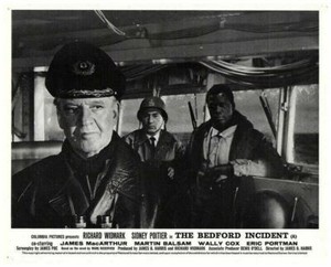 The Bedford Incident Original Lobby Card Sidney Poitier Eric Portman At Sea 1965