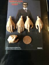 REDMAN TOYS Dirty Harry Brown Suit Ver Hands x 5 loose 1/6th scale
