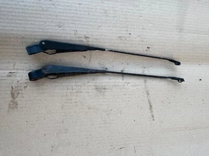 AUSTIN METRO MK1 MK2 FRONT WIPER ARMS 1980 - 1989 - Picture 1 of 8