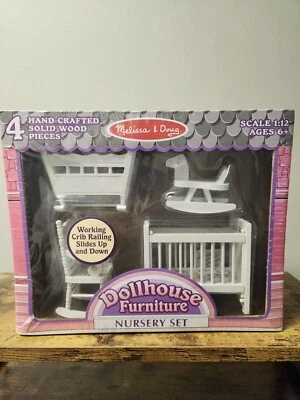 Melissa & Doug Casa de Muñecas Madera Blanca Muebles de Guardería Conjunto de Habitación de Bebé Nuevo Foto 1 de 2