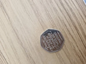 Extremely Rare Brexit 50p Coin Peace Prosperity And Friendship With All Nations - Picture 1 of 2