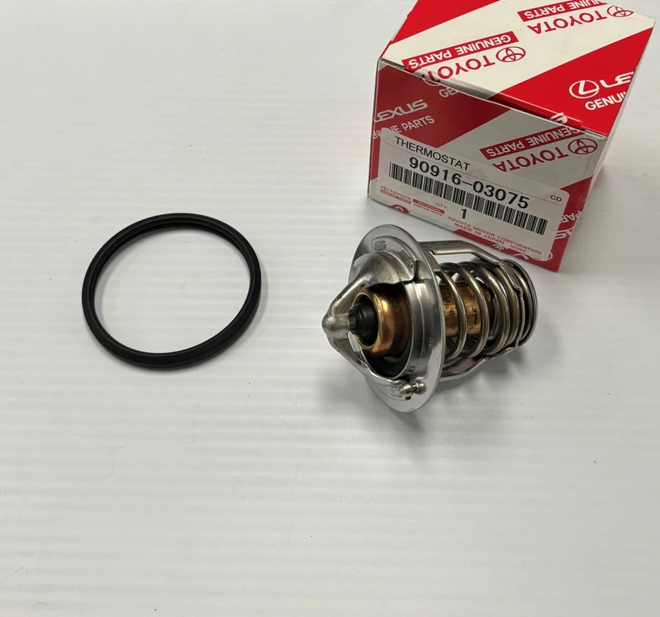 LEXUS OEM FACTORY THERMOSTAT AND GASKET SET 1992-1994 ES300 - Image 1 of 1