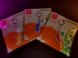 OFFICIELS x3 Porte clés keychain Pikmin 4 Nintendo bleu rouge jaune my nintendo - Photo 1/1